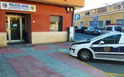 La Policía Local de Catral se forma en la realización de controles de  drogas a conductores
